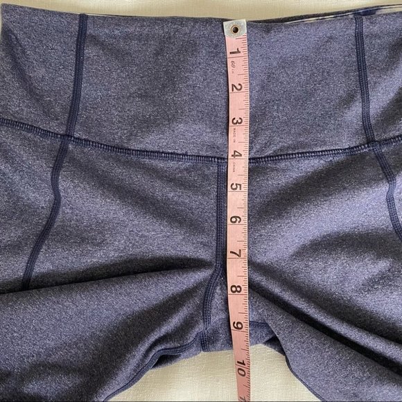 Lululemon Gather & Crow Crop Heathered Deep Indigo Size 6 - Picture 9 of 13